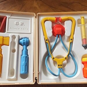 Fisher-Price Doctor Kit for Kids - Yellow, Blue, Red